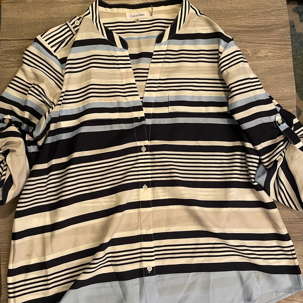 EUC Calvin Klein Blouse